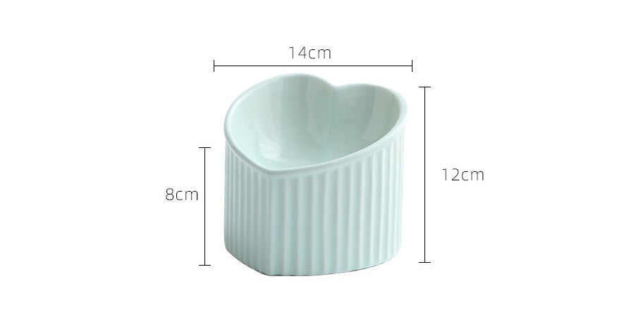 Heart-shaped white container with dimensions on a white background