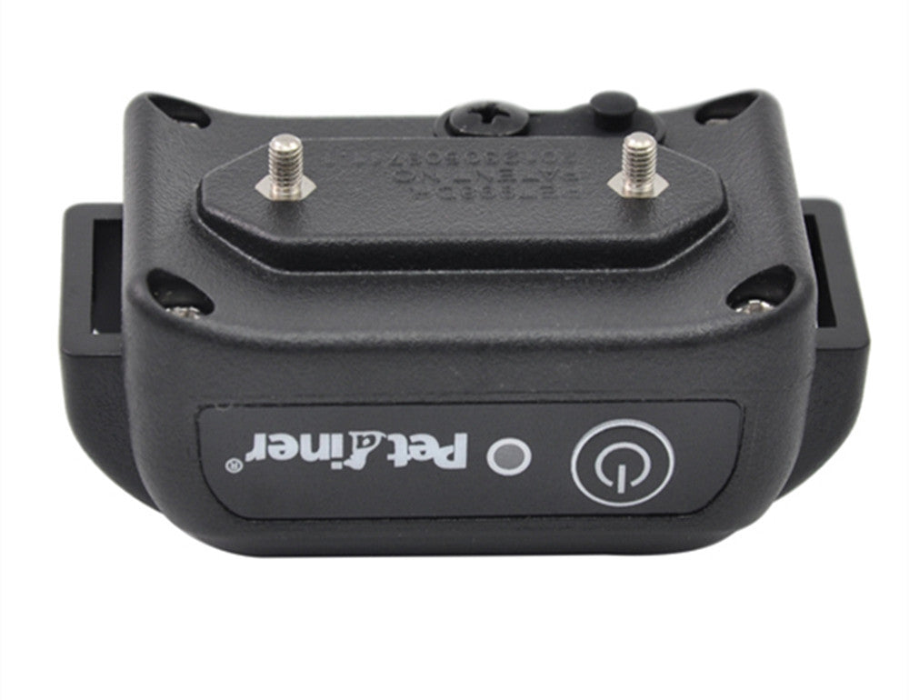 Black electronic device with 'Petainer' branding on a white background