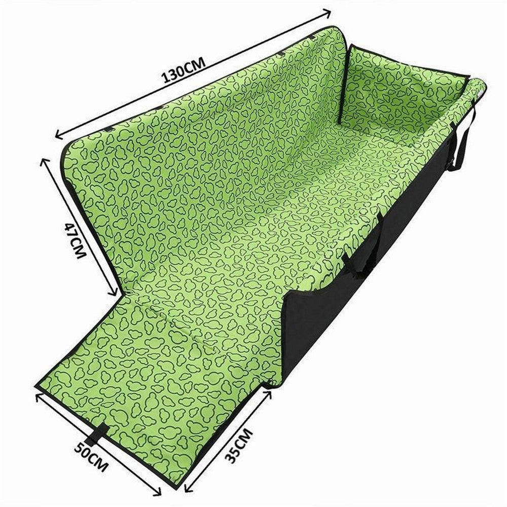Green patterned mat with dimensions on a white background