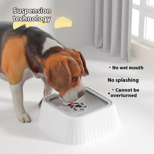Dog drinking from a pet water fountain with text highlighting features.